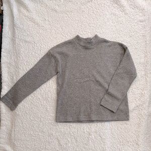 Forever 21 cute grey sweater